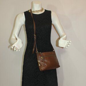 Fossil leather shoulder ,crossbody brown mini lined  bag top zip 10" x 7.5"x 2"